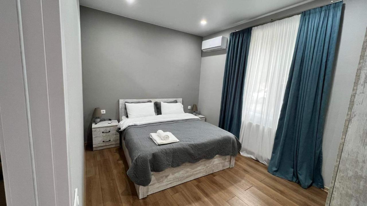 Big Three Apartments In Avlabari, Old تبليسي المظهر الخارجي الصورة